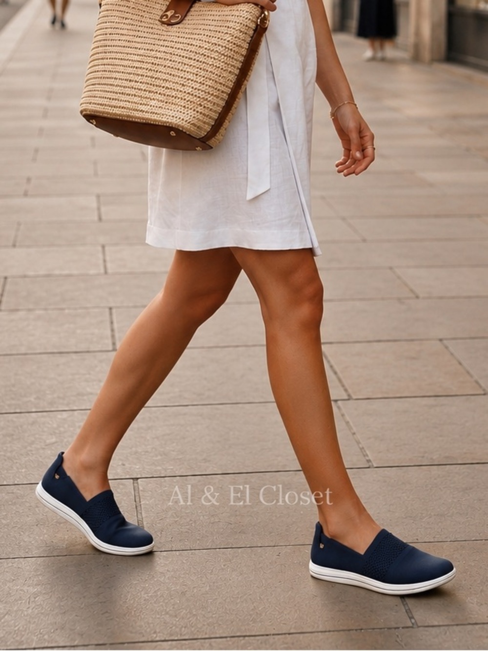 Clarks Cloudsteppers Breeze Vibe Navy Slip-On Shoes Women’s Size 10 NWB